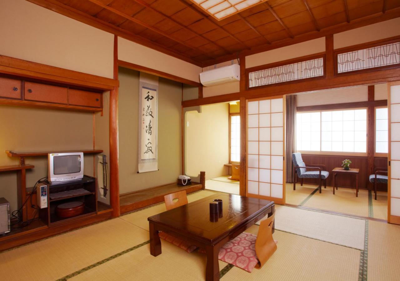 Unzen Iwaki Ryokan מראה חיצוני תמונה